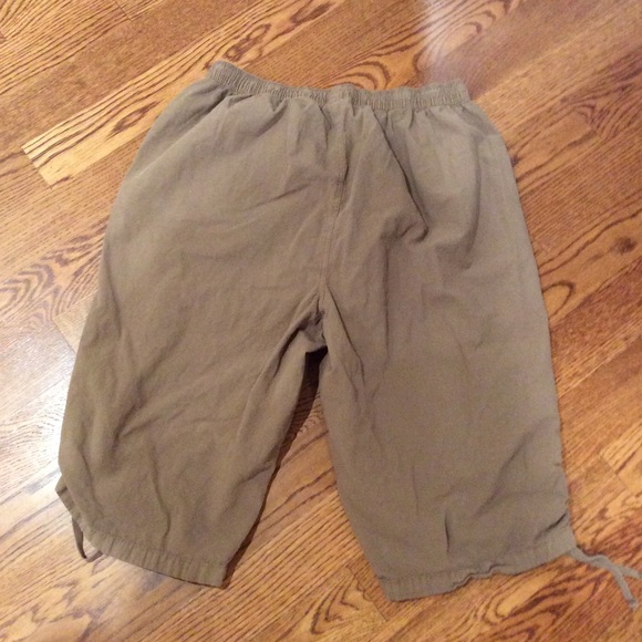 8 Shorts (Plus Size)!!! Only $5 each! If you want specific ones comment $6 each - Picture 7 of 16